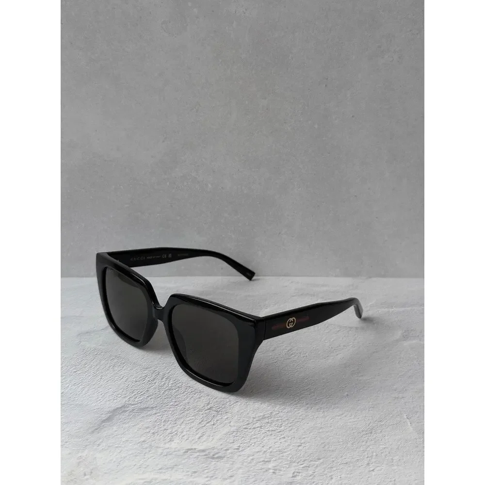 NEW Gucci GG2102S Black Square Sunglasses